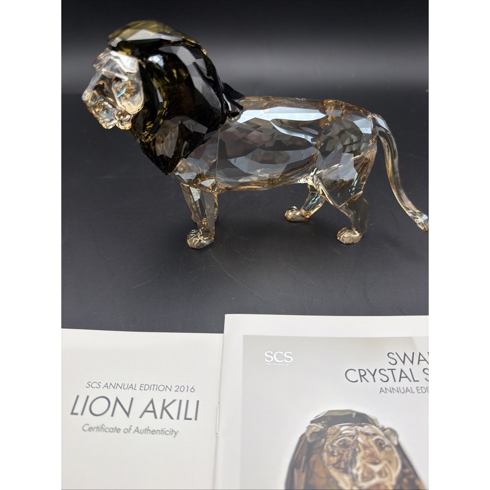Swarovski Crystal Figurine SCS Annual Edition 2016 Akili Lion #5135894 In Box